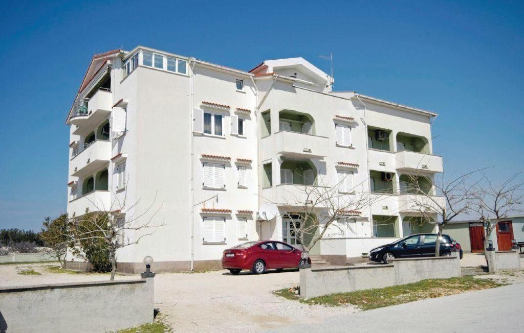 Apartment With A Parking Space Povljana, Pag - 17011 *